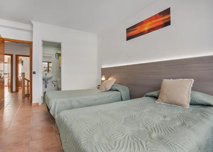 Ian's Dreams Aparthotel 3*